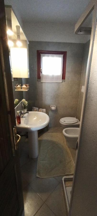 Tanca Della Torre Trilocale Vista Mare Apartment Изола Роса Екстериор снимка